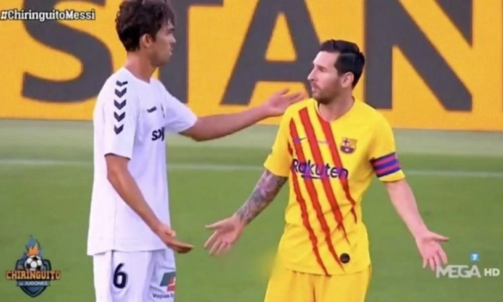 Μέσι σε αντίπαλο : «Σταμάτα να με κλωτσάς ρε…» (βίντεο)